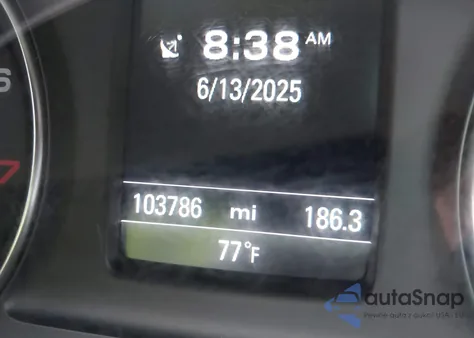 2018 Audi Q3 Premium Plus z USA, uszkodzony, nr VIN WA1JCCFS1JR013403